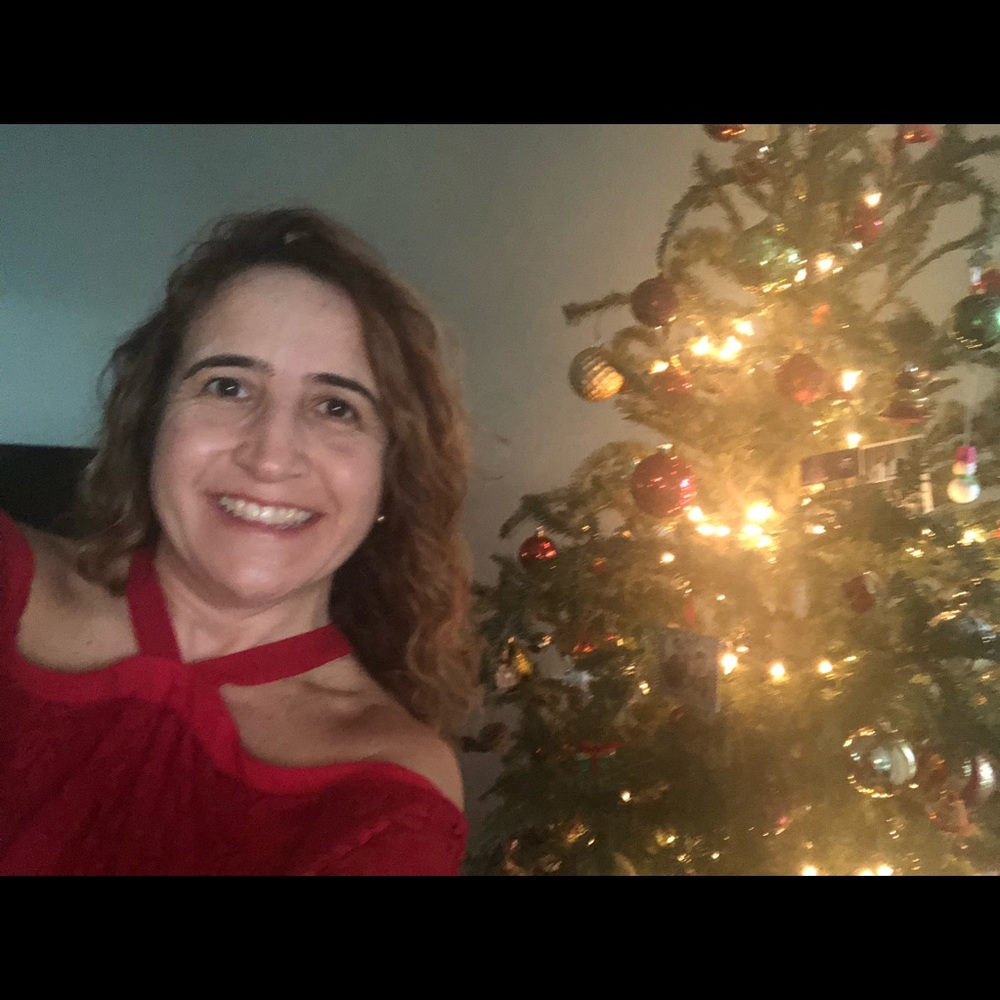 Meet your Posher, Flavia